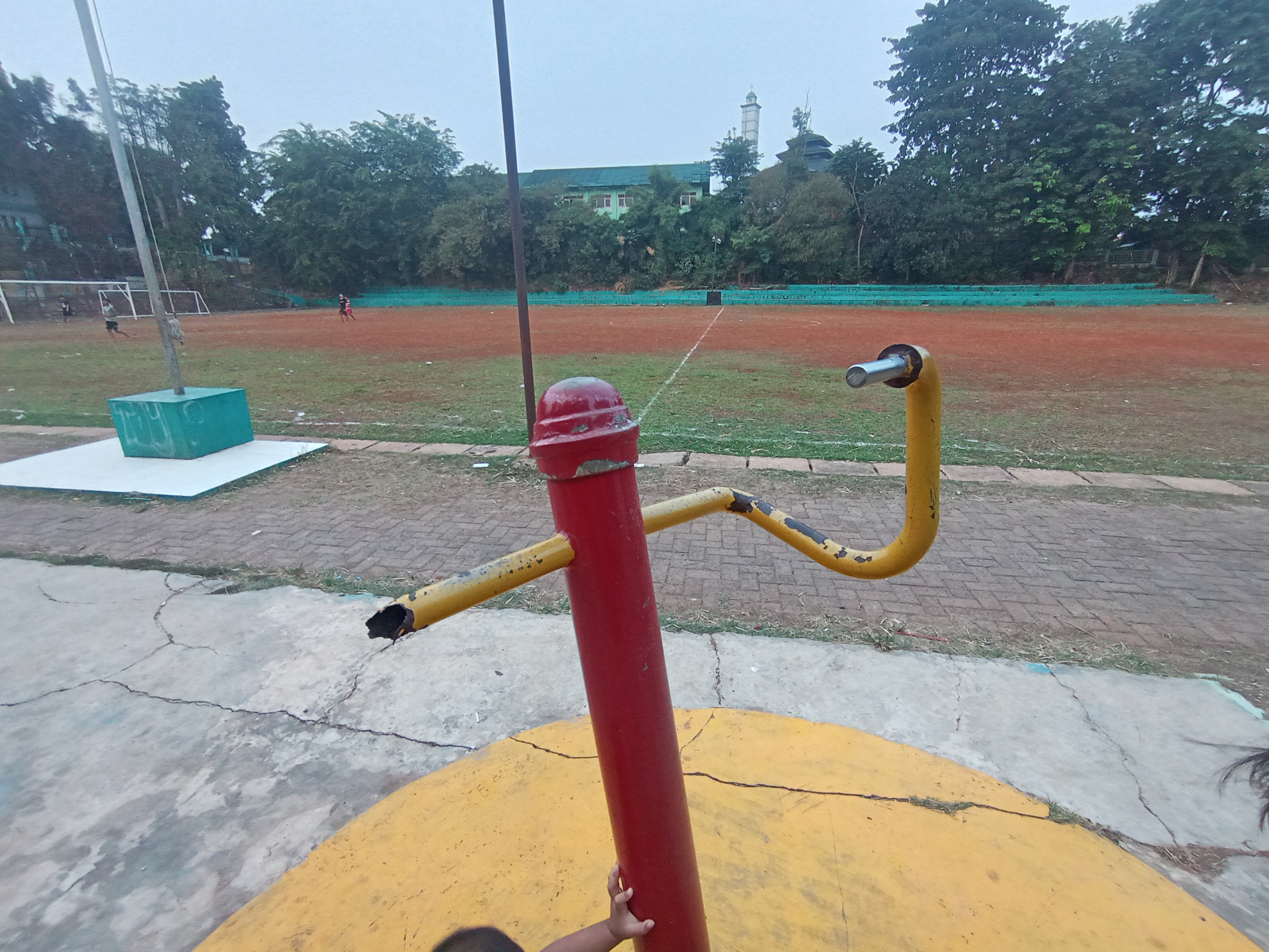 IMG